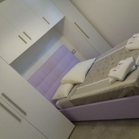 Home Vittoria Lago Di Como Luaran gambar
